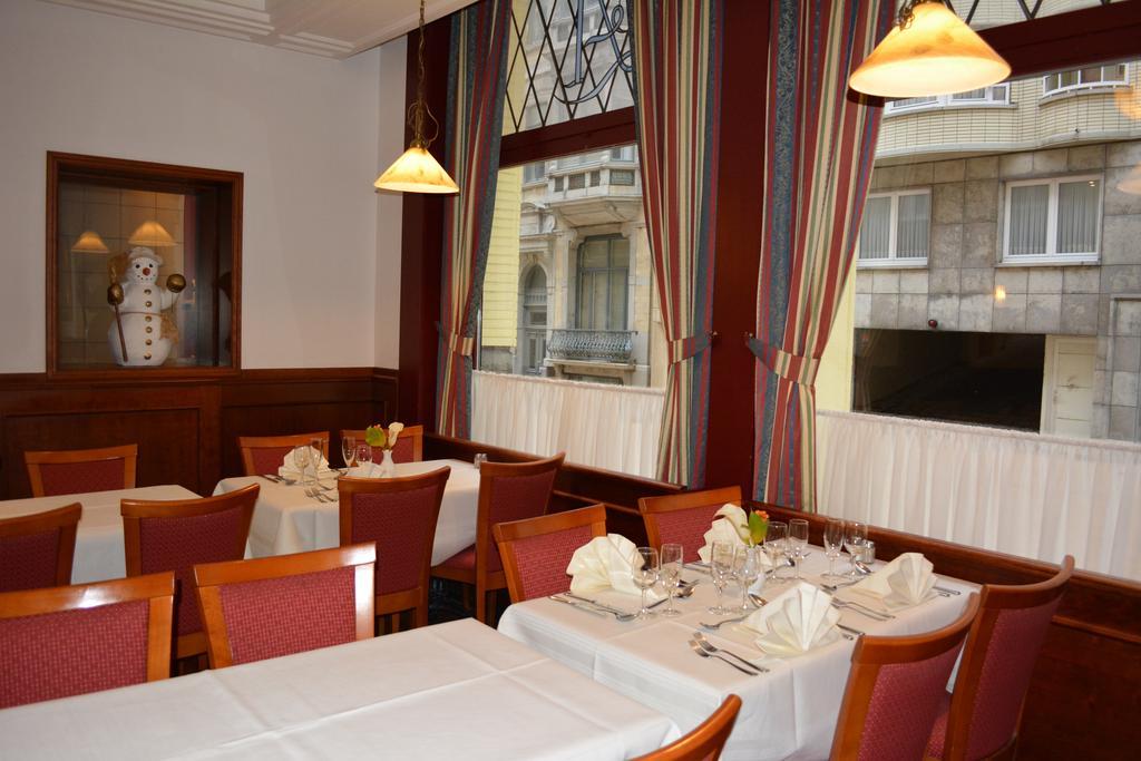 Hotel Royal Astor Oostende Exterior foto